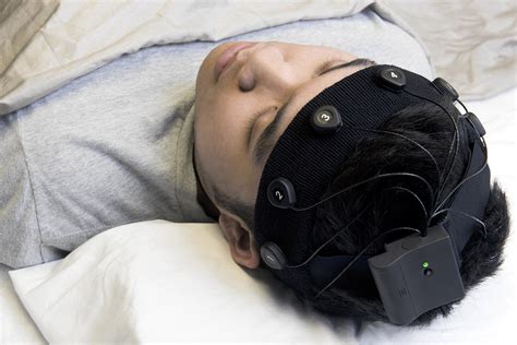 Techinsider Ученые обнаружили что электростимуляция мозга во время сна способствует улучшению