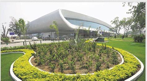 Vadodara Airport runway set to be expanded for international operations | Cities News,The Indian ...