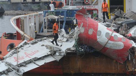 Airasia Crews Actions A Major Factor In Crash Expert Says Abc News