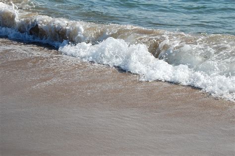รูปภาพ ชายหาด ชายฝั่ง ทราย มหาสมุทร ฝั่งทะเล รวดเร็ว การเคลื่อนไหว วัสดุ เนื้อน้ำ