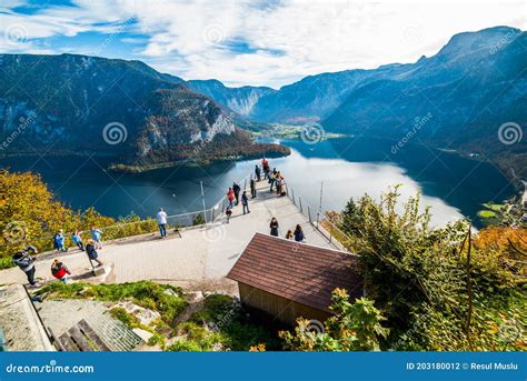 Hallstatt Skywalk World Heritage View Welterbeblick Tourists Visiting