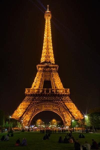 Eiffel Tower Illuminated At Night Iv Paris Eiffel Tower France