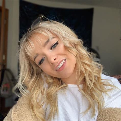 She has over 6 million fans on tiktok. Zoe LaVerne Wiki, Biography, Age, Height, Family, Net Worth
