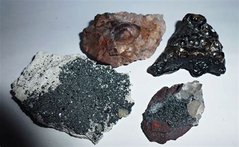 Hematite Specimens Group Rocks And Mineral Specimens For Sale