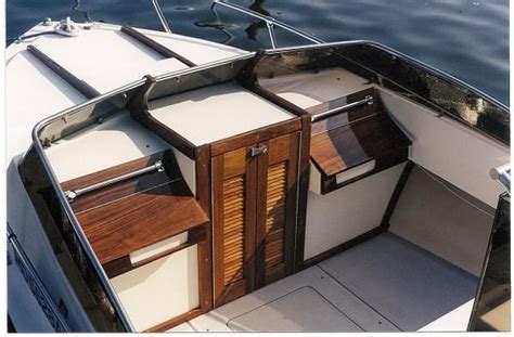 A major refit of an old cuddy cabin walk around into a center console fishing boat. 1987 Shamrock Conwalk center console/cuddy cabin - Boats ...