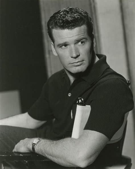 35 Handsome Portrait Photos Of James Garner In The 1940s And 50s