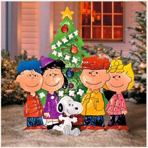 Charlie Brown Peanuts Outdoor Christmas Decorations Love This Look For