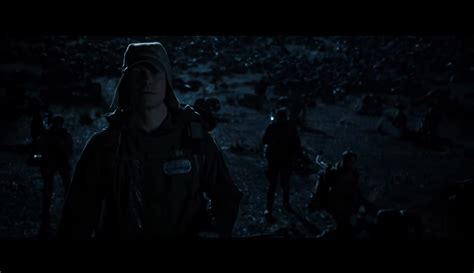 Enemy aliens return to earth. Alien: Covenant HIDE TV Spot - Alien: Covenant Trailer ...