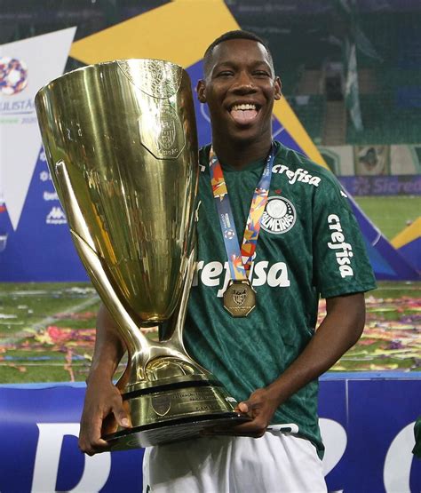 São paulo sai da fila e conquista 22ª taça do estadual tricolor não vencia a competição desde 2005; Patrick de Paula, saiba mais sobre a revelação do Palmeiras