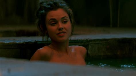 Poppy Drayton Desnuda En The Shannara Chronicles