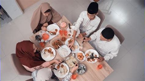 5 Kelebihan Berpuasa Di Bulan Ramadan Gegar