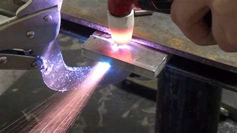 Beginners Guide To Choose The Best Plasma Cutter
