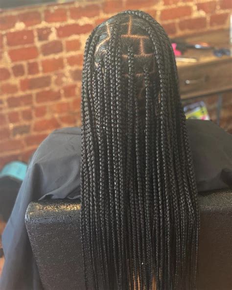 Top Knotless Box Braids Afro Hairdressers In London Near Me Frohub