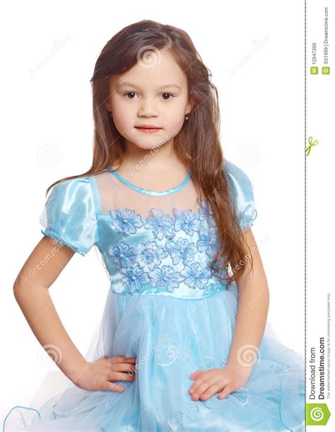 fille d élève du cours préparatoire dans une robe bleue photo stock image du joie caucasien