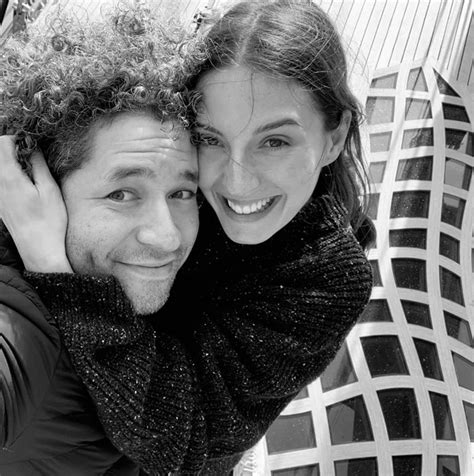 Aunque el matrimonio dudamel valverde tiene fijada su residencia en los ángeles, siempre que pueden se escapan a otros lugares del mundo, ya sea por trabajo o por placer. María Valverde y Gustavo Dudamel: la viva imagen de la ...