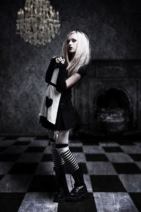 Gothic Alice In Wonderland Alice In Wonderland Pinterest