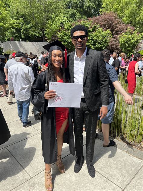 Jalen Rose On Twitter Congratulations To My Daughter Queen ⁦mariahcrose⁩ For Graduating From