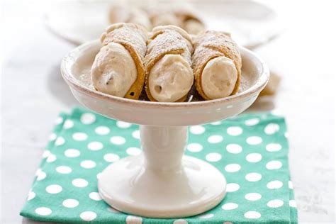 10 Best Cannoli Cream Whipped Cream Recipes
