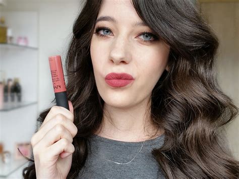 The velvety smooth soft matte lip cream delivers a burst of creamy colour and sets to a stunning matte finish. NYX Soft Matte Lip Cream Cannes - Mateja's Beauty Blog