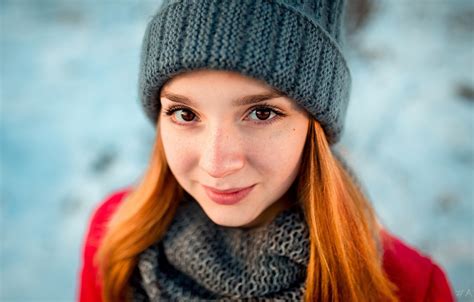 Wallpaper Winter Look Girl Close Up Face Smile Background Model