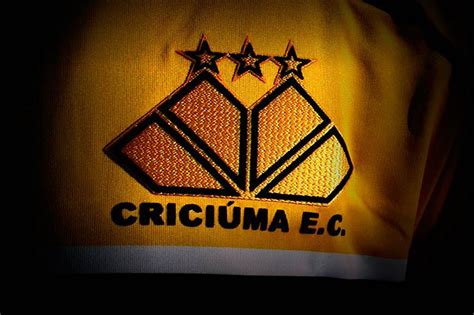 It plays in the campeonato catarinense, the state of santa catarina's premier state league, as well as the campeonato brasileiro série c. 73 anos: Criciúma EC prepara surpresa para torcedores ...