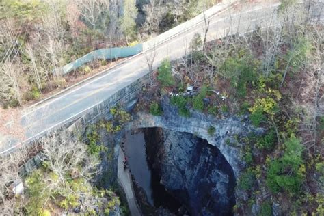 Virginia Finalizing Options To End Traffic On Natural Bridge Wtop