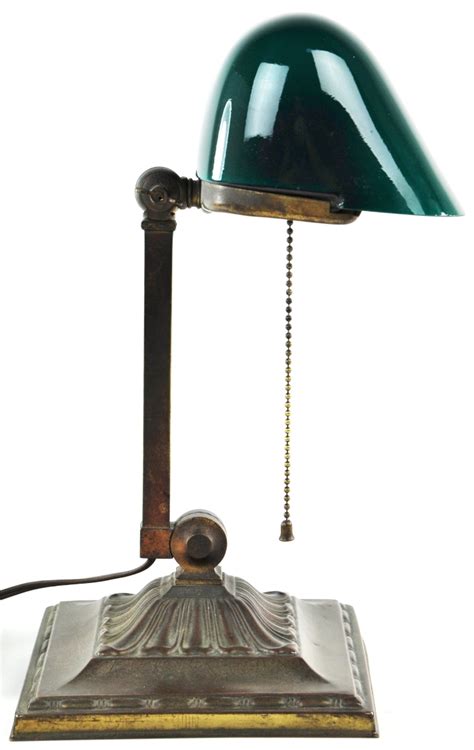 Repurpose everyday materials into your new favorite decor piece. Antique Bankers Lamp Green Cased Glass Shade Emeralite No 8734 Desk Light Table | eBay