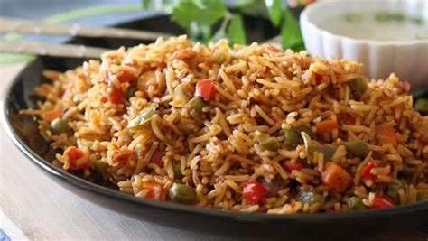 Special Masala Fried Rice Recipe In Urdu Chef Tahira Mateen اسپیشل