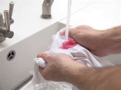 For removing coffee stains take 1 teaspoon of white distilled vinegar and mix it with 4 cups of cold water. How To Get Chalk Out Of Clothes