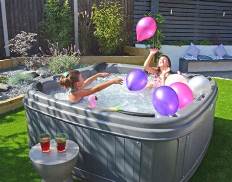 Dura Hot Tub Hire In Dorset New Forest Hyperion Hot Tubs
