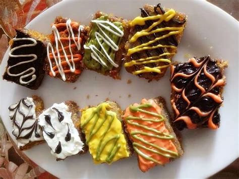 Jangan pernah bosan yaa kalau saya selalu posting olahan dari pisang. Cara Membuat Nugget Pisang Coklat Keju Goreng Kriuk Kekinian