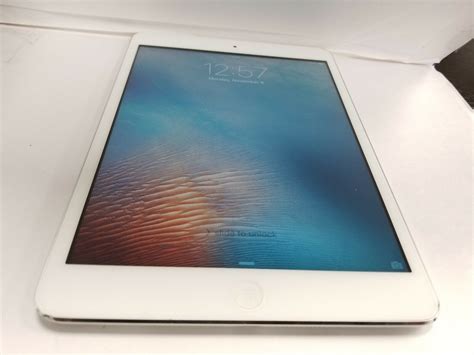 Apple Ipad Mini 16gb White And Silver A1432 Wi Fi Ios Smart Tablet