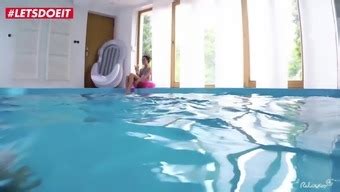 Ukrainian Underwater Sex Session With Beautiful Ukrainian Inga Devil