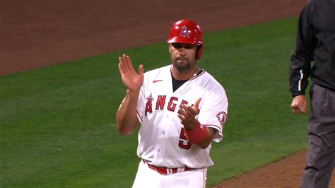 Albert Pujols Laughing Pujols 2 Hrs Passes Mays For 5th Place Angels