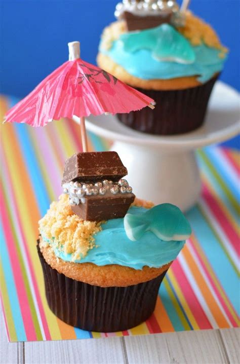 Treasure Chest Beach Cupcakes Recipe Summer Cupcakes Beach Cupcakes