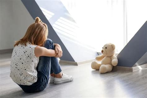 那些自称抑郁症的孩子们，是在“网抑云”吗？抑郁症焦虑症心理症状 健康界