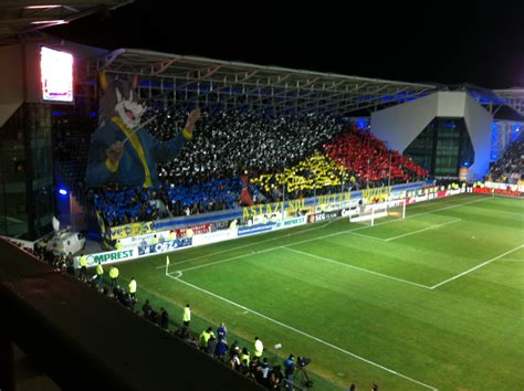 Nombre completo fotbal club petrolul ploiești. galerie-petrolul-ploiesti - Observatorul Prahovean