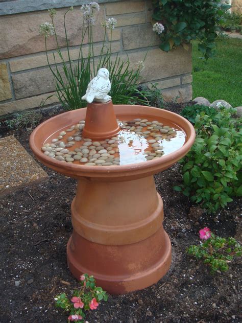 Easy And Inexpensive Birdbath I Try To Put One Of These In My Garden