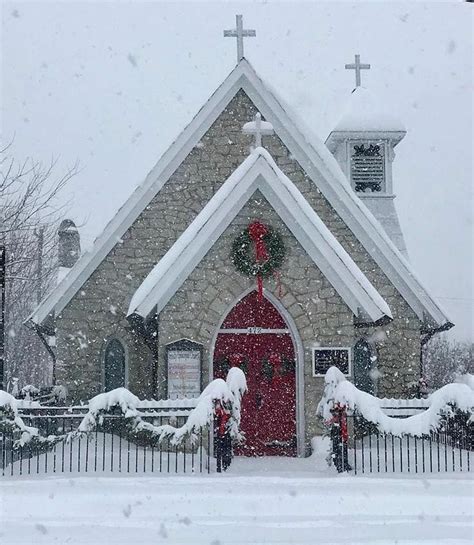 Pin By Cindy Reavis On Winter In 2020 Country Church Old Country