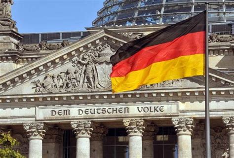 Alemania es un país del este de europa y miembro de la unión europea. Alemania y EE. UU.: dos formas de entender la política ...