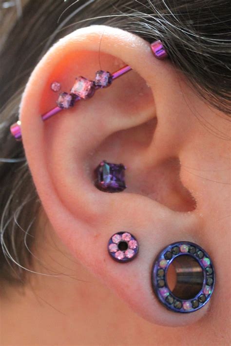 Pin By Tati Cardona On Anatometal Fan Photos Pretty Ear Piercings