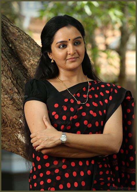 Manju Warrier Beautiful Photos And Mobile Wallpapers Hd Androidiphone