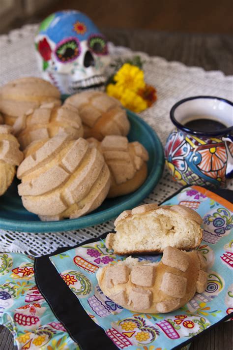 15 Traditional Day Of The Dead Recipes