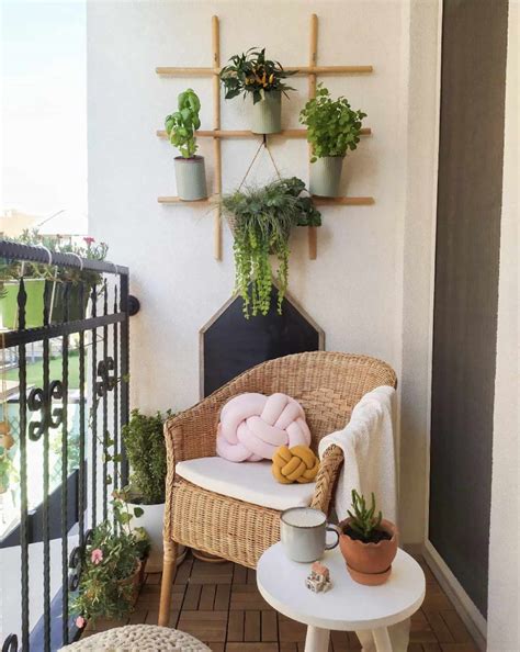 17 Ways To Turn Your Tiny Balcony Into An Irresistible Retreat