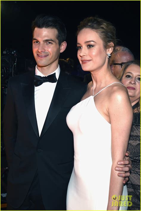 Photo Brie Larson Fiance Alex Greenwald Couple Up For Sag Awards Photo Just