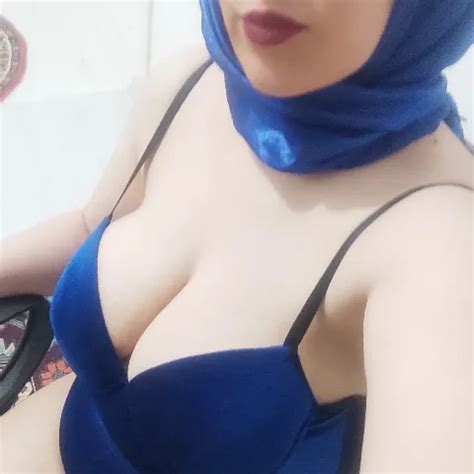 Temizlikci Olgun Hatunu Ayartmis Vuruyor Turkish Porn Xhamster