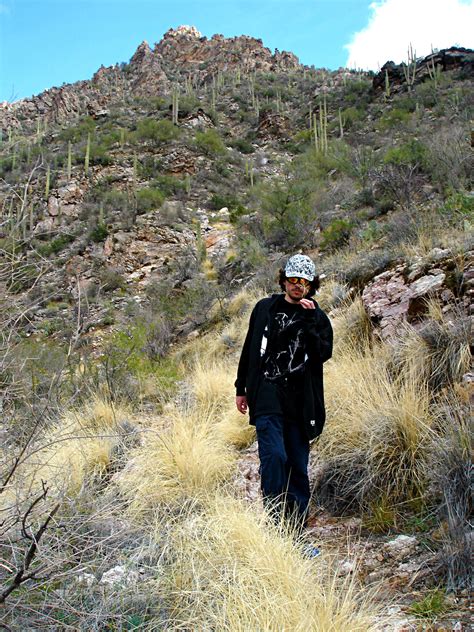 Sabino Canyon Hike Main Road Tucson Az Canyon Santa Catalina