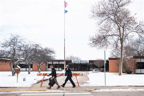 Oshkosh Shooting Is Second In 2 Days At Wisconsin High Schools The