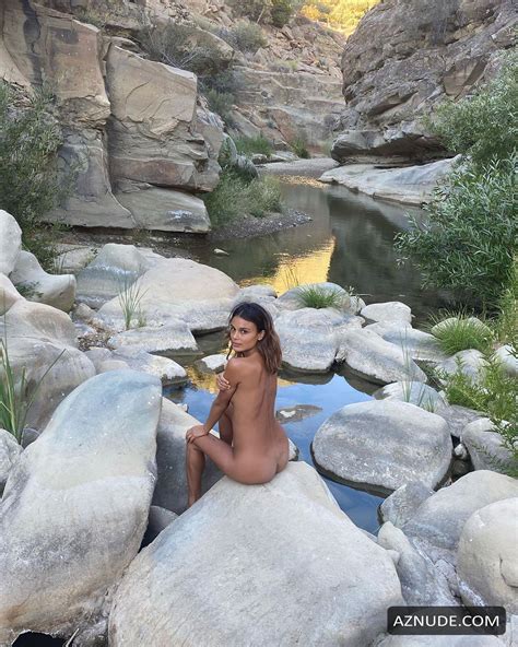 Nathalie Kelley Posing Fully Naked Sitting On The Stones For The Social Media Photoshoot Aznude