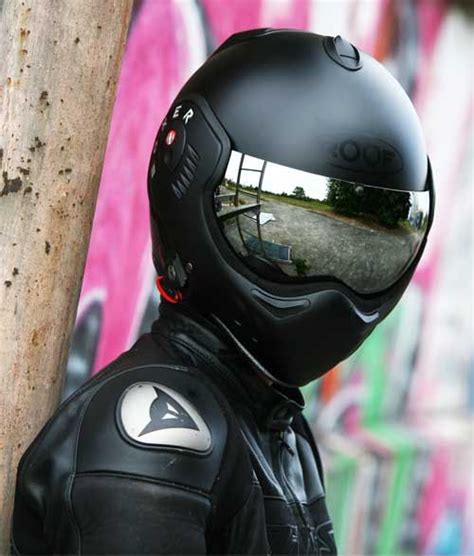 15 Of The Coolest Motorcycle Helmets You Can Buy 2022 Edition Cool